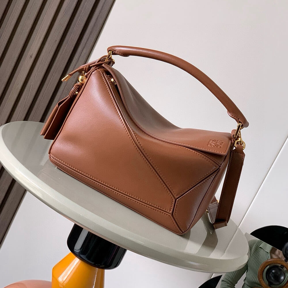 Loewe Small Featherlight Puzzle bag in nappa lambskin(HIGH-END GRADE)